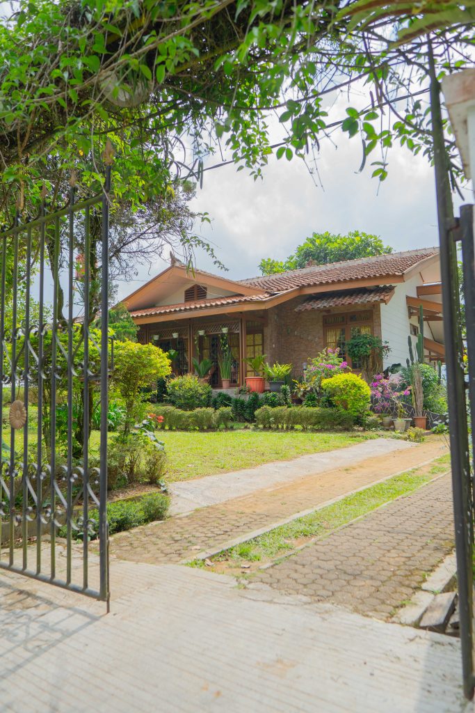 Villa Daerah Puncak Pass Dekat Kebun Raya Cibodas